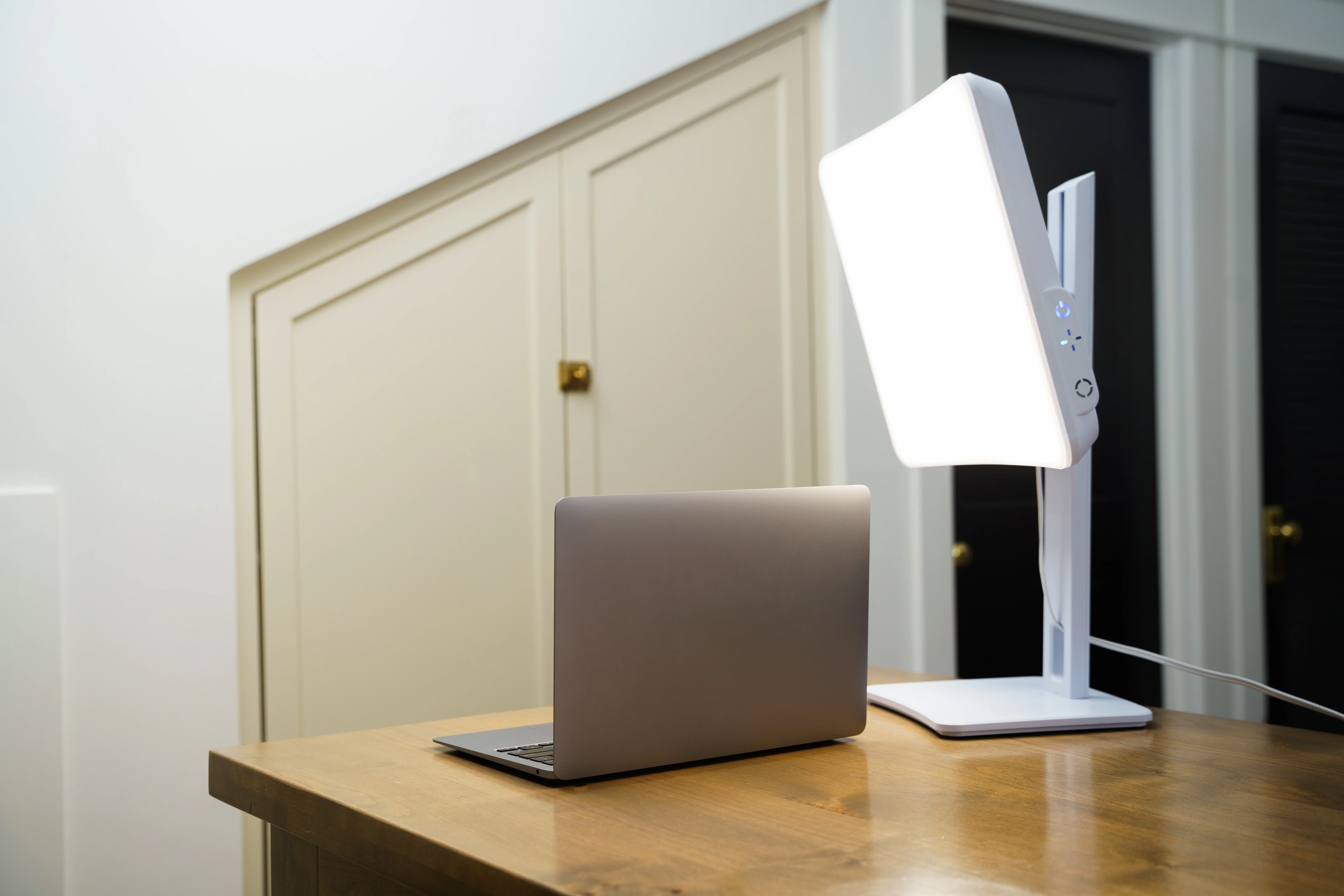 Carex Day-Light Elite Light Therapy Lamp - Image 2