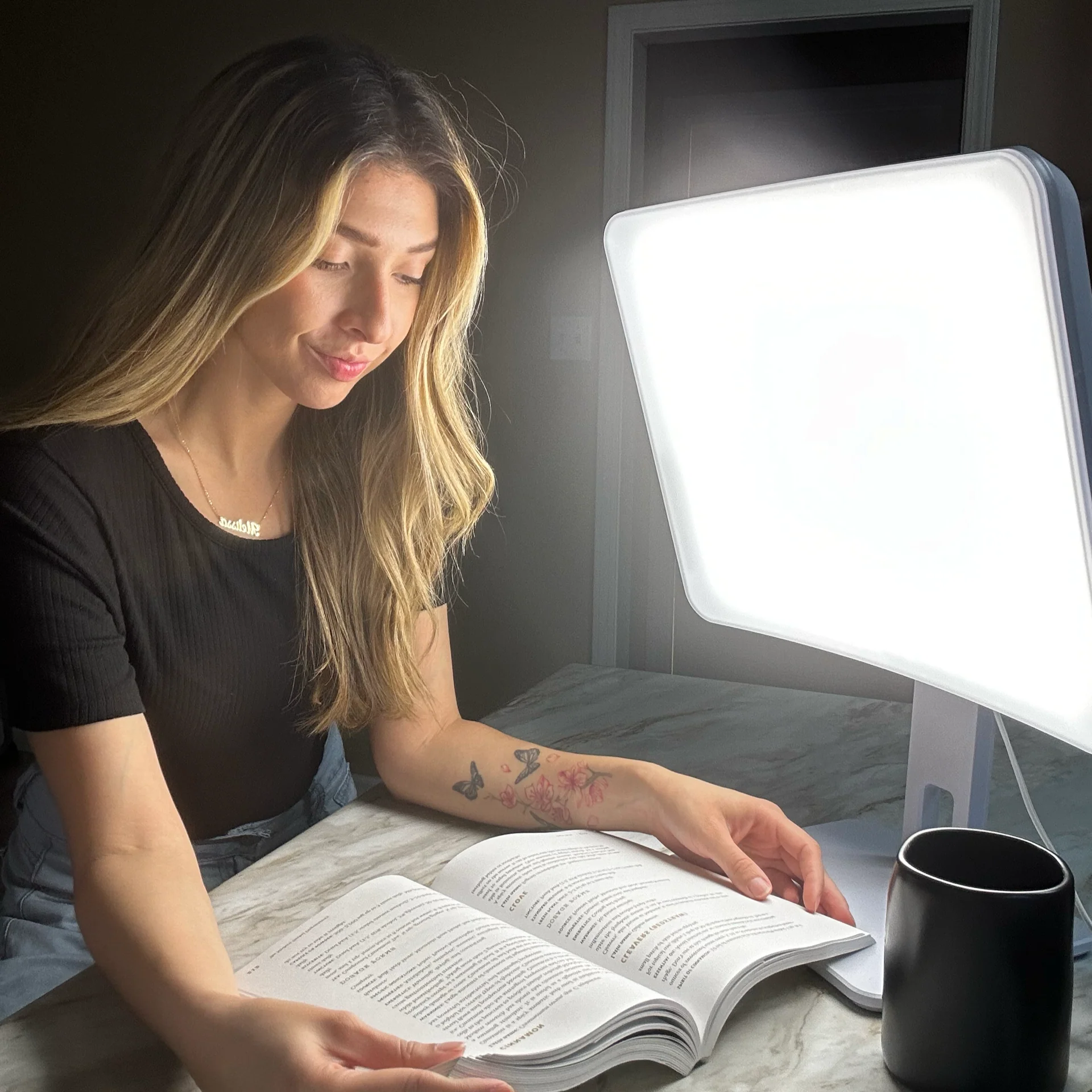 Carex Day-Light Elite Light Therapy Lamp - Image 6