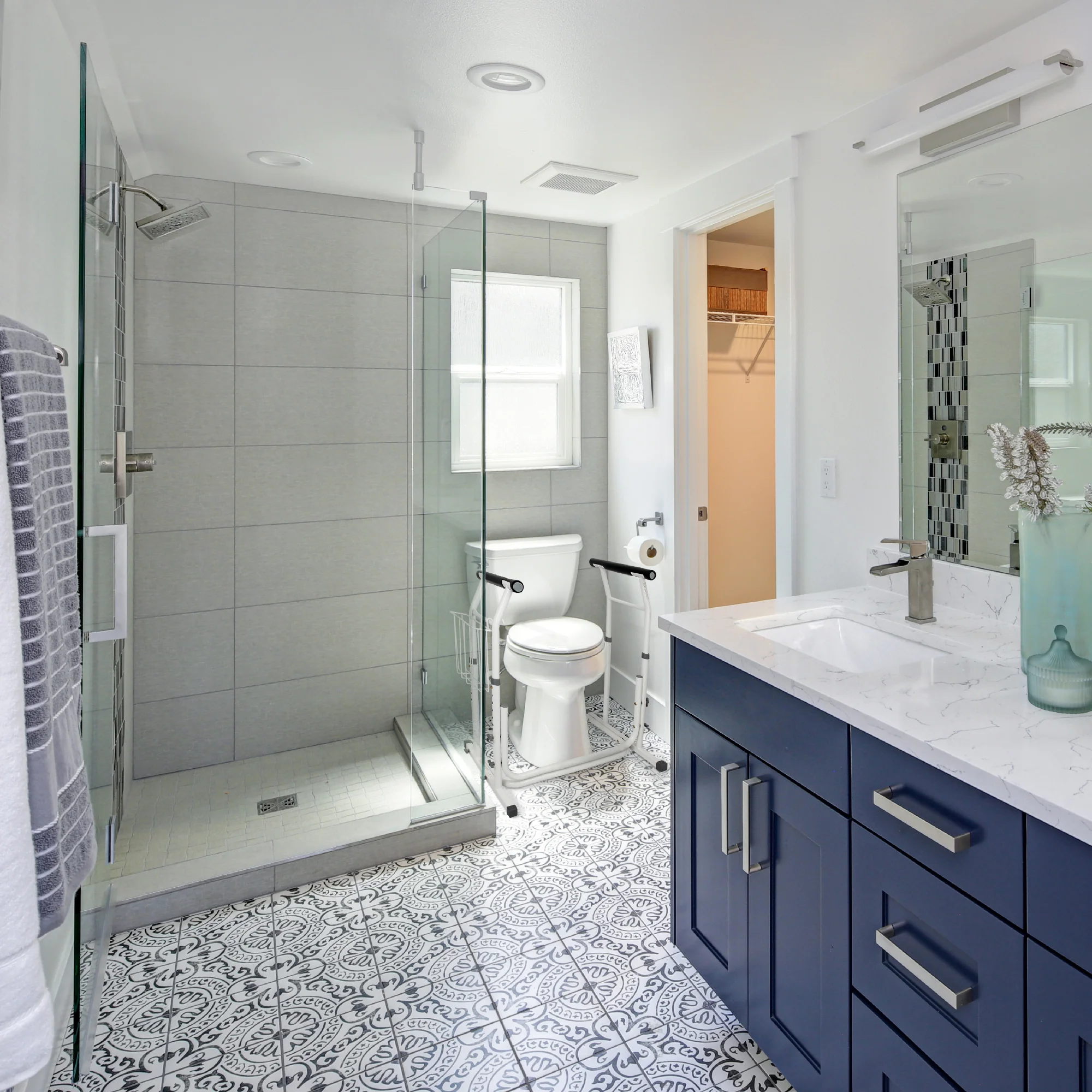Carex Stand-Alone Adjustable Toilet Safety Frame - Image 5