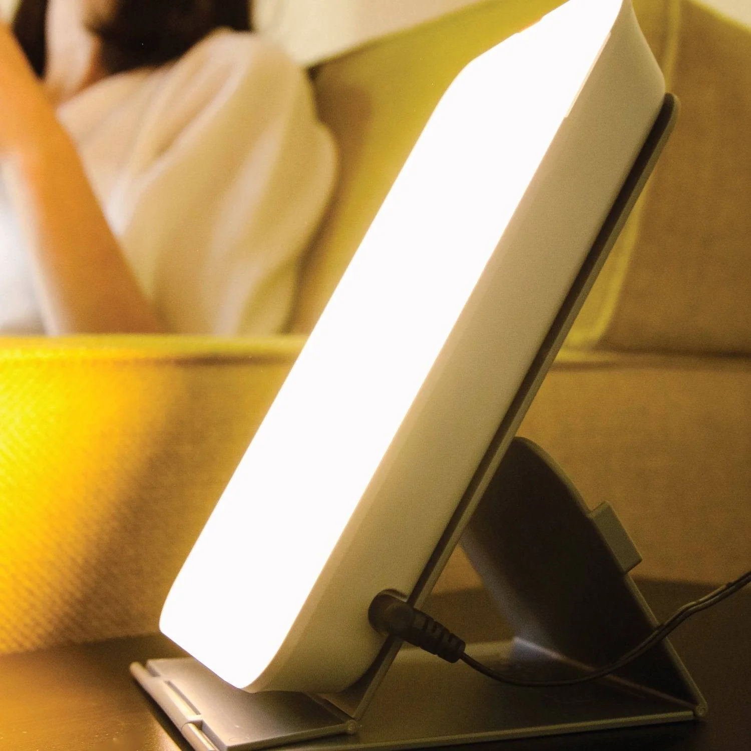 TheraLite 10,000 LUX Mood and Energy Enhancing Bright Light Therapy Lamp - Image 4