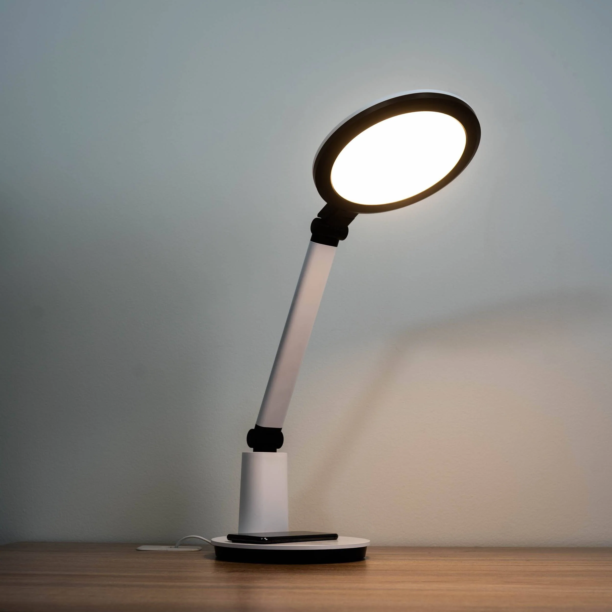 TheraLite Halo Bright Light Therapy Lamp - Image 4