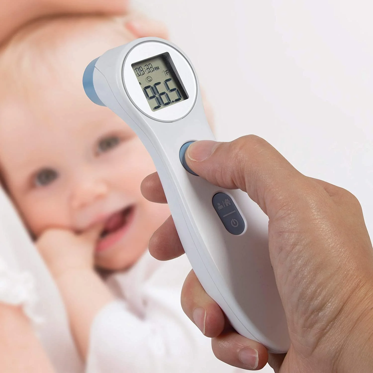 Roscoe Touchless Forehead Thermometer - Image 3